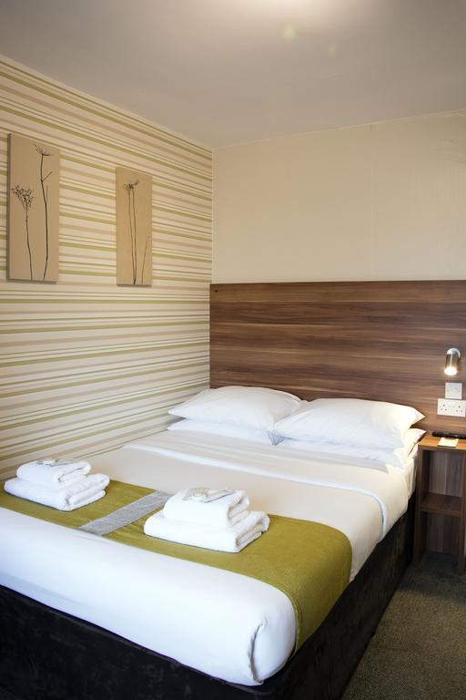 Helix Hotel Грейнджмут Экстерьер фото